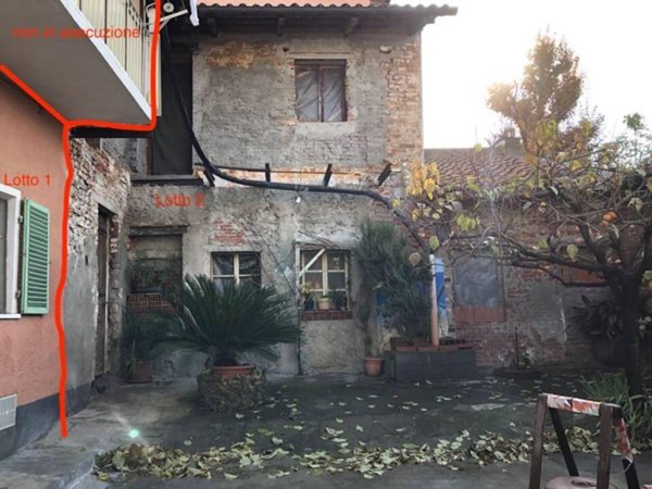 casa indipendente in vendita a Chieri in zona Canarone