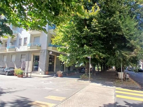 appartamento in vendita a Chieri in zona Canarone