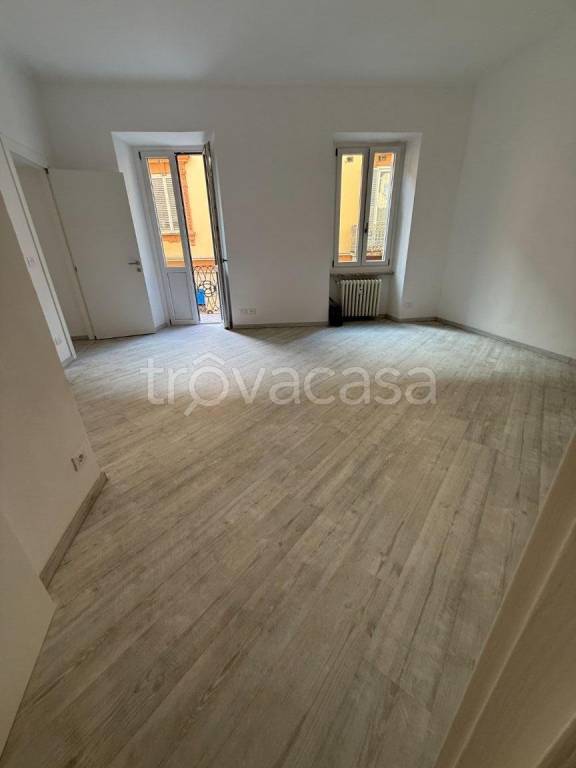 appartamento in vendita a Chieri in zona Canarone