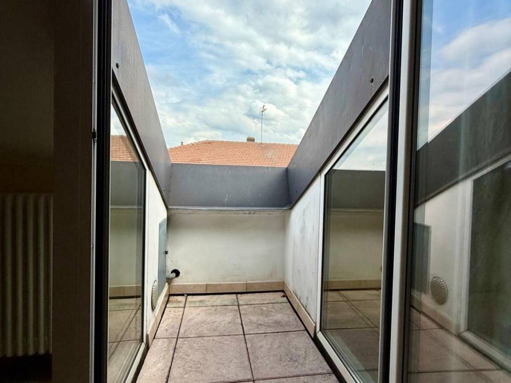 appartamento in vendita a Chieri in zona Roaschia