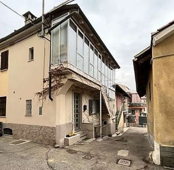 casa indipendente in vendita a Chieri