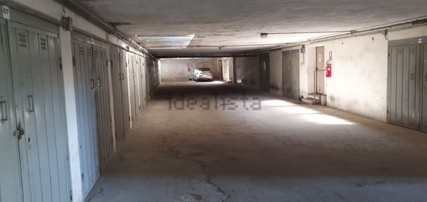 box auto in vendita a Chieri