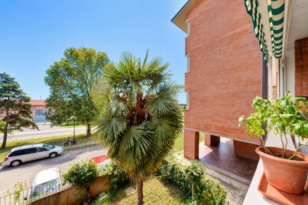 appartamento in vendita a Chieri in zona Borgata Maddalena