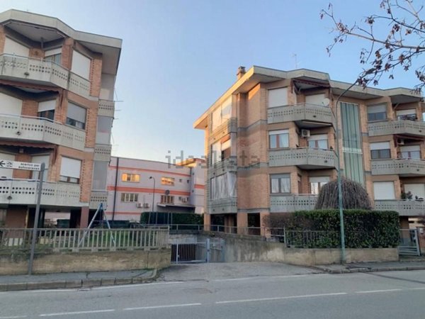 box auto in vendita a Chieri in zona Canarone