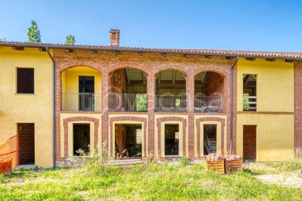 casa indipendente in vendita a Chieri in zona Airali