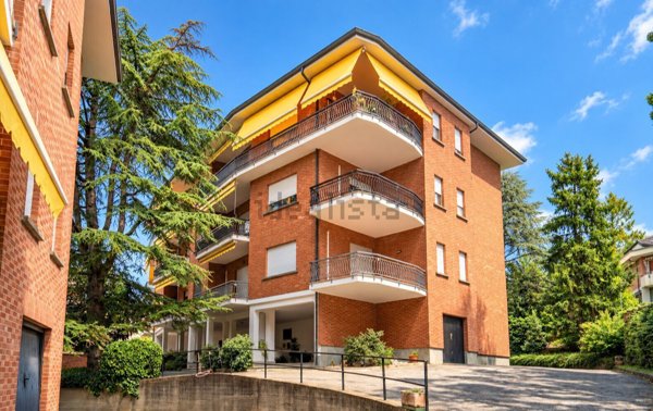 appartamento in vendita a Chieri in zona Roaschia