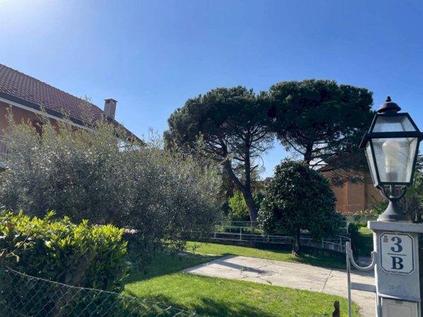 casa indipendente in vendita a Chieri