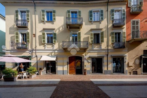appartamento in vendita a Chieri in zona Canarone