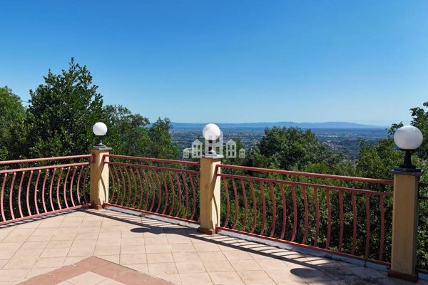 casa indipendente in vendita a Chiesanuova