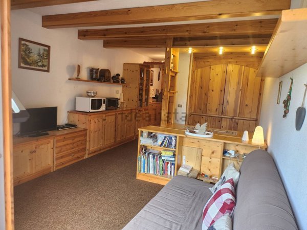 appartamento in vendita a Chiomonte in zona Frais