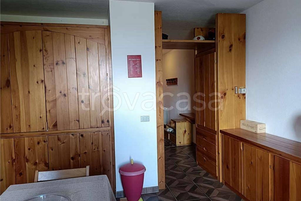 appartamento in vendita a Chiomonte in zona Frais