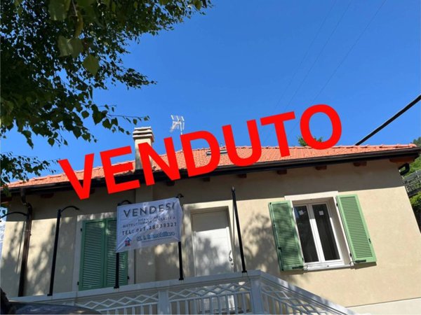 casa indipendente in vendita a Chiomonte in zona Frais