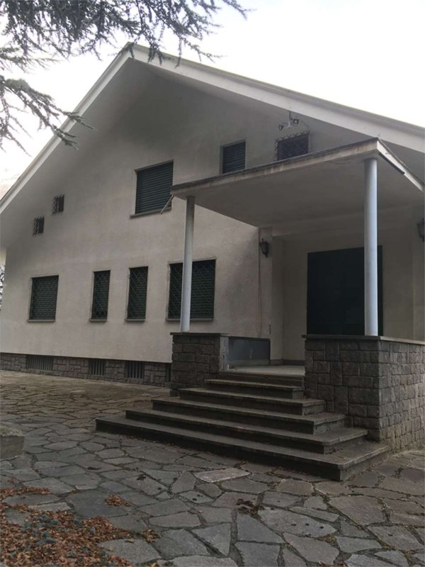 casa indipendente in vendita a Chiomonte