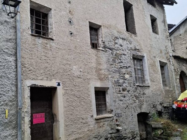 casa indipendente in vendita a Chiomonte
