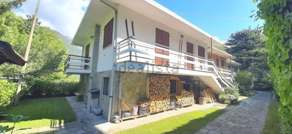 casa indipendente in vendita a Chiomonte