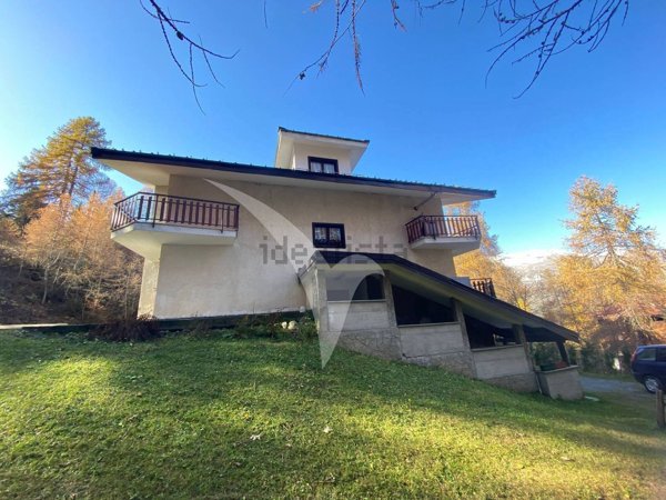 appartamento in vendita a Chiomonte in zona Frais