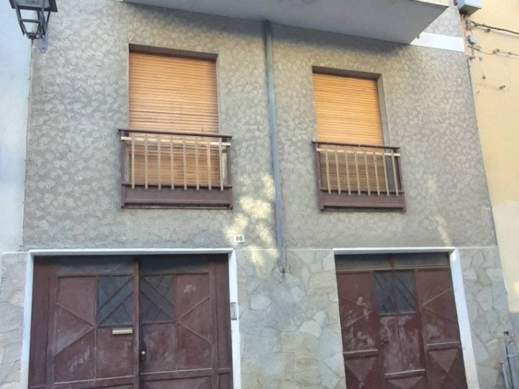 casa indipendente in vendita a Chiomonte