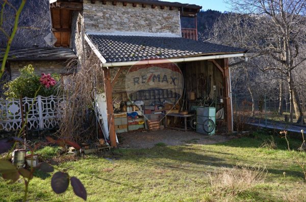 casa indipendente in vendita a Chiomonte