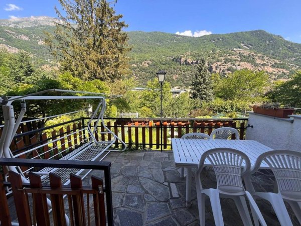 casa indipendente in vendita a Chiomonte