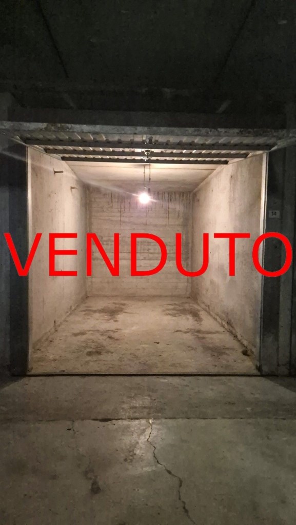 box auto in vendita a Chiomonte in zona Frais