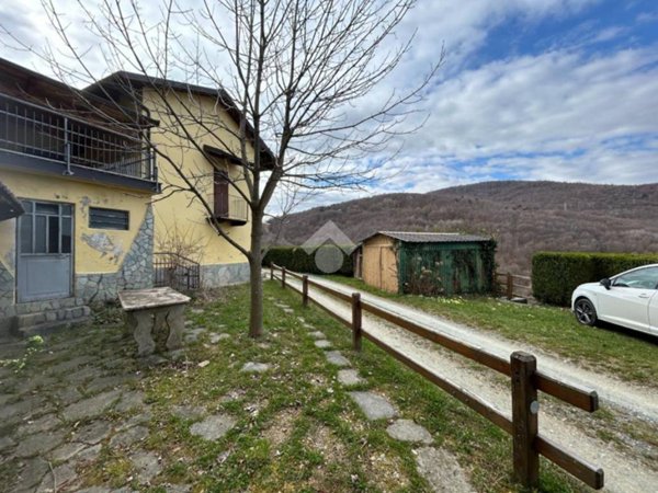 casa semindipendente in vendita a Chiusa di San Michele in zona Basinatto