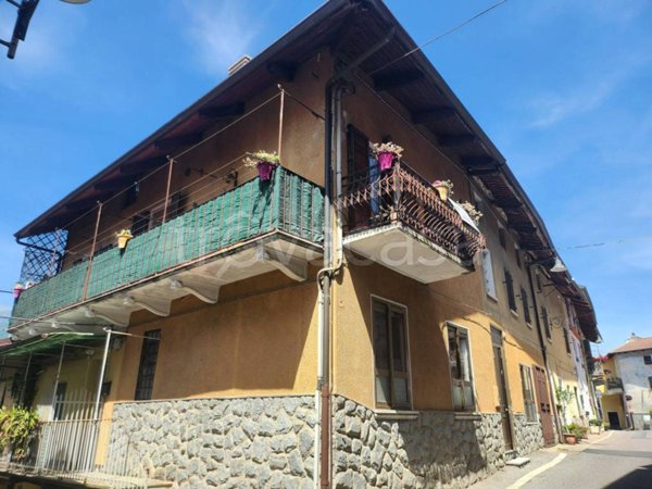 casa indipendente in vendita a Chiusa di San Michele
