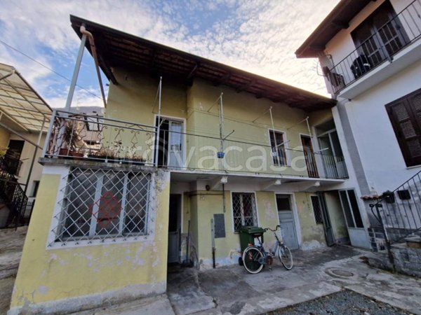 casa indipendente in vendita a Chiusa di San Michele