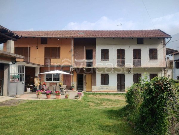 casa indipendente in vendita a Chiusa di San Michele