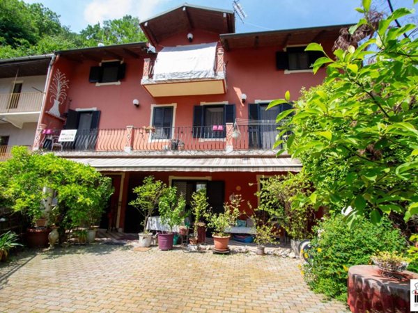 casa indipendente in vendita a Chiusa di San Michele