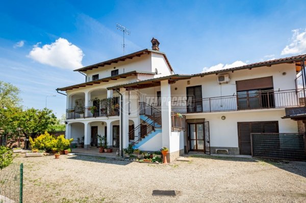 casa indipendente in vendita a Chivasso