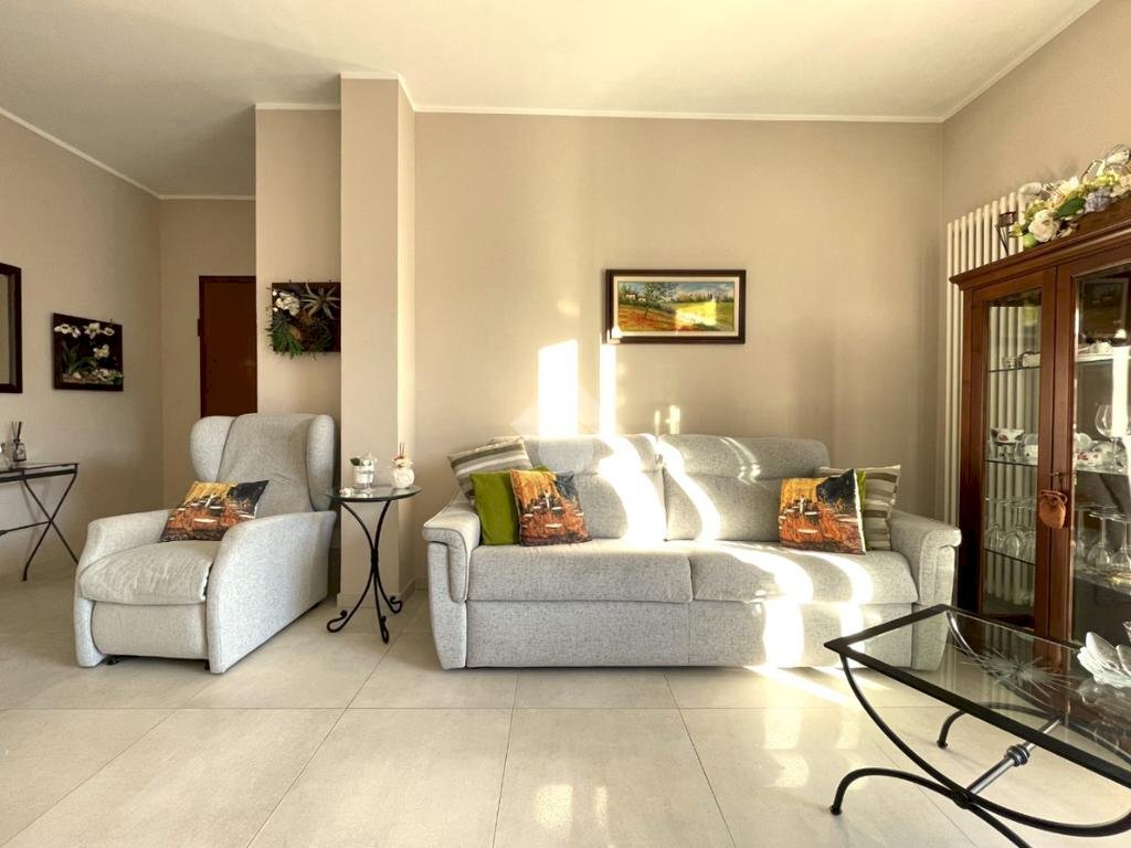 appartamento in vendita a Chivasso