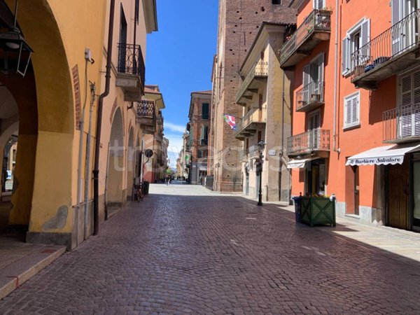 negozio in vendita a Chivasso