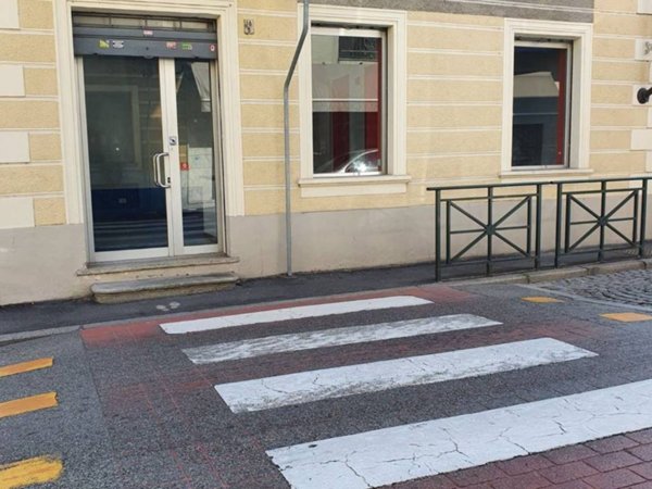 intera palazzina in vendita a Chivasso
