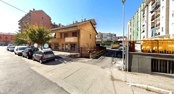 locale di sgombero in vendita a Chivasso