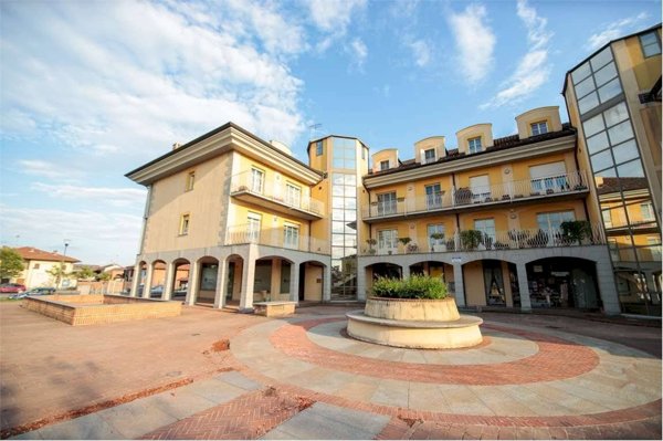appartamento in vendita a Chivasso in zona Castelrosso