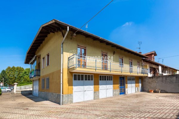 casa indipendente in vendita a Chivasso