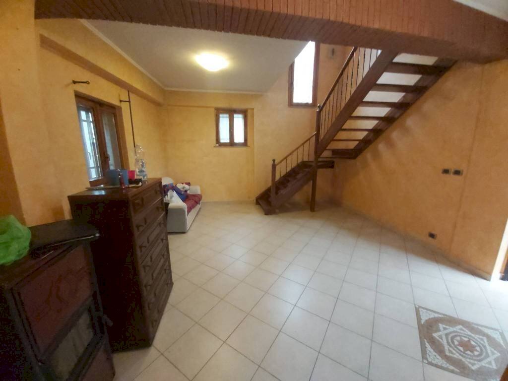casa indipendente in vendita a Chivasso