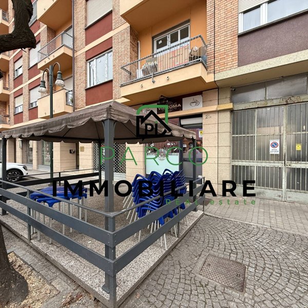 locale commerciale in vendita a Chivasso