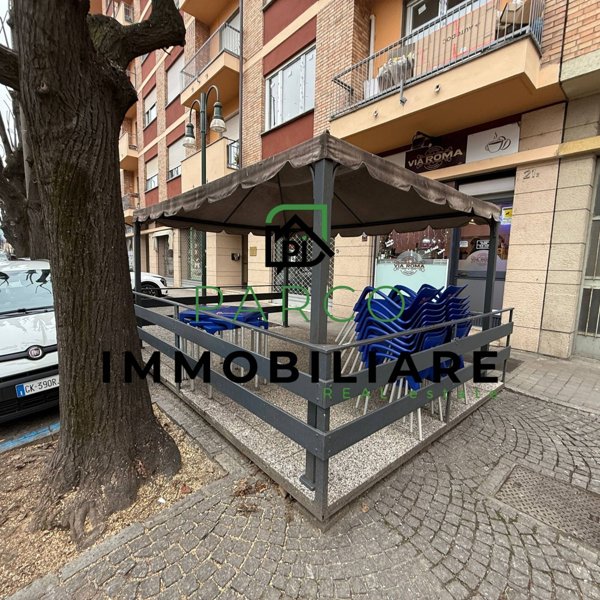 locale commerciale in vendita a Chivasso