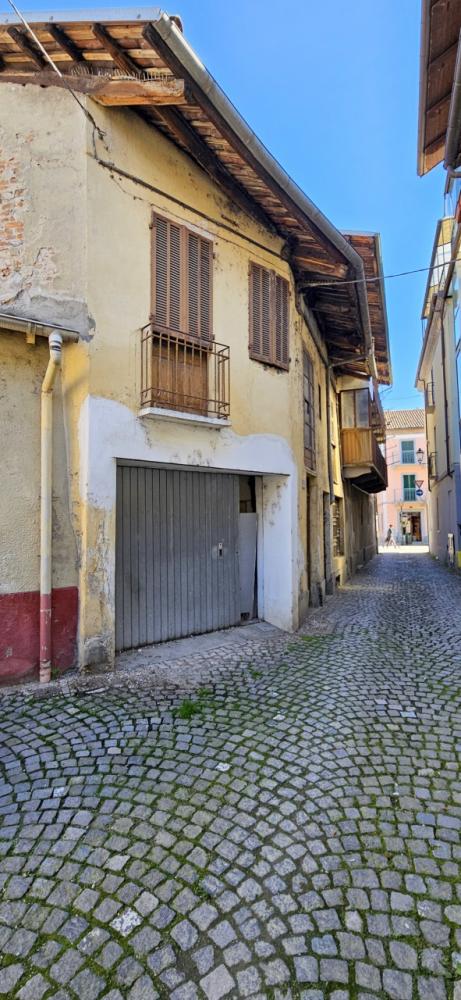 casa indipendente in vendita a Chivasso