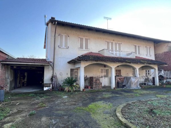 casa indipendente in vendita a Chivasso in zona Boschetto