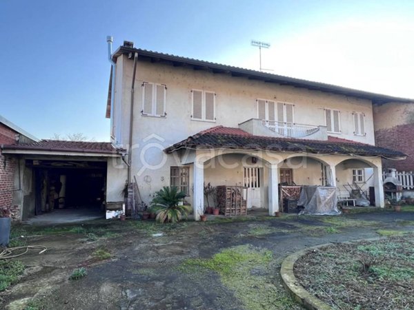 casa indipendente in vendita a Chivasso in zona Boschetto