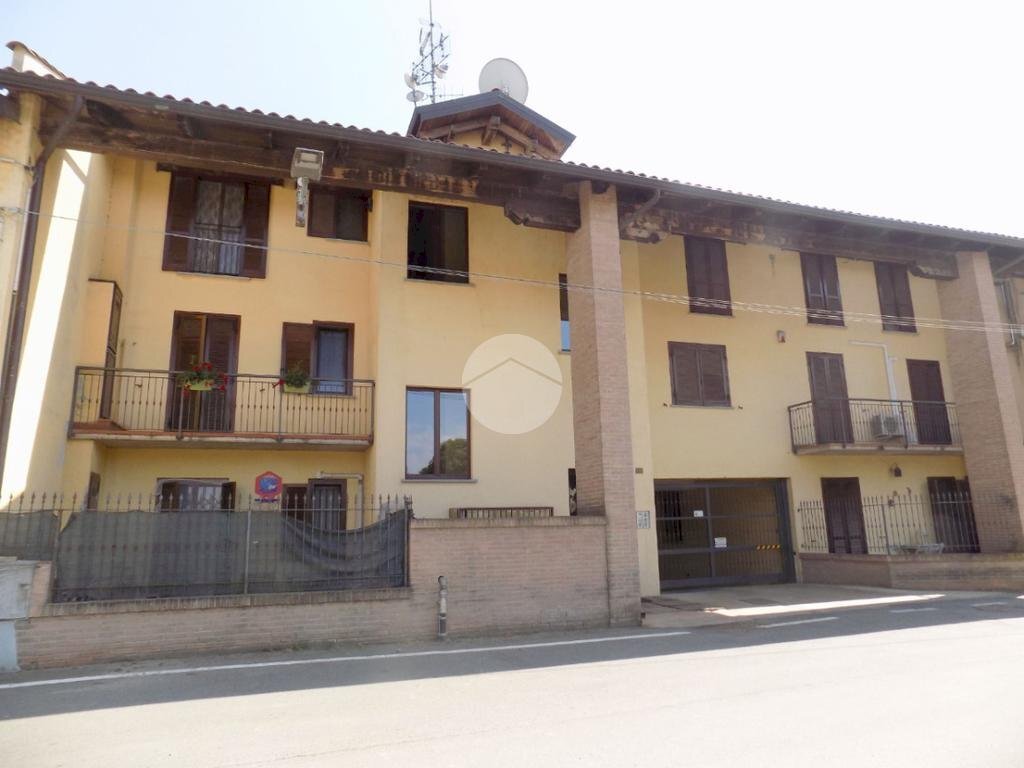 appartamento in vendita a Chivasso in zona Boschetto