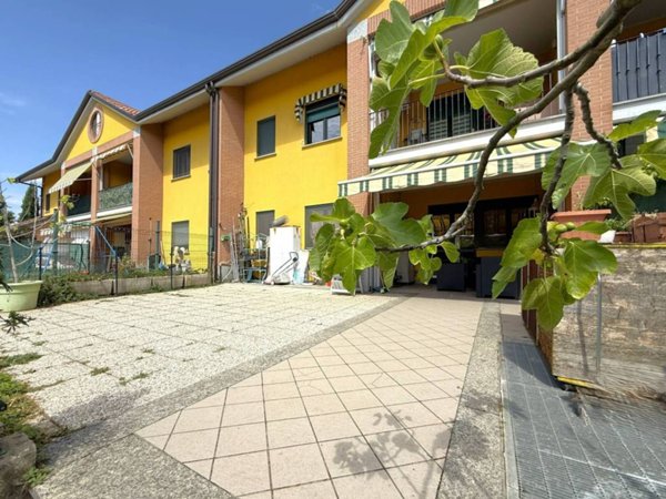 appartamento in vendita a Chivasso in zona Castelrosso