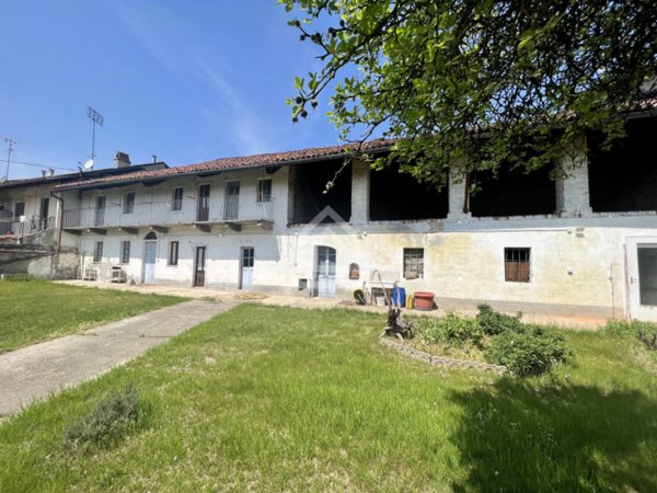 terreno edificabile in vendita a Chivasso