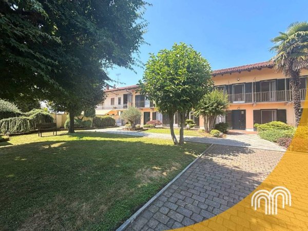 casa indipendente in vendita a Chivasso