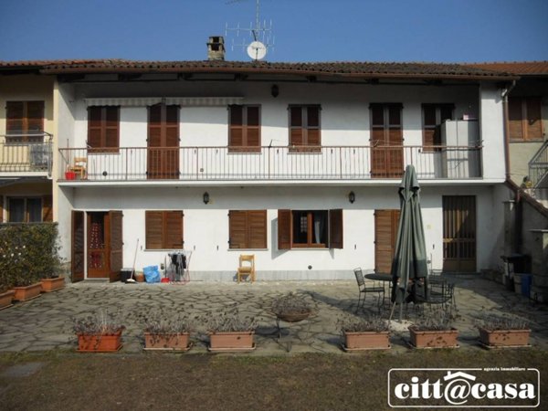 casa indipendente in vendita a Chivasso