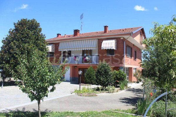 casa indipendente in vendita a Chivasso