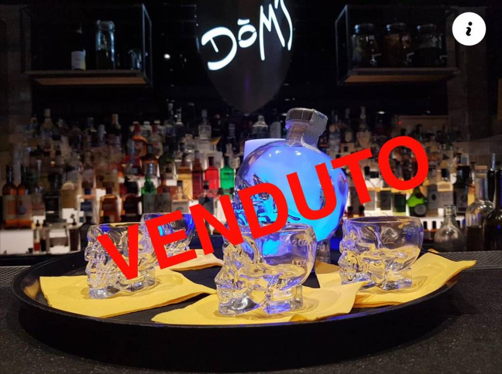 negozio in vendita a Chivasso