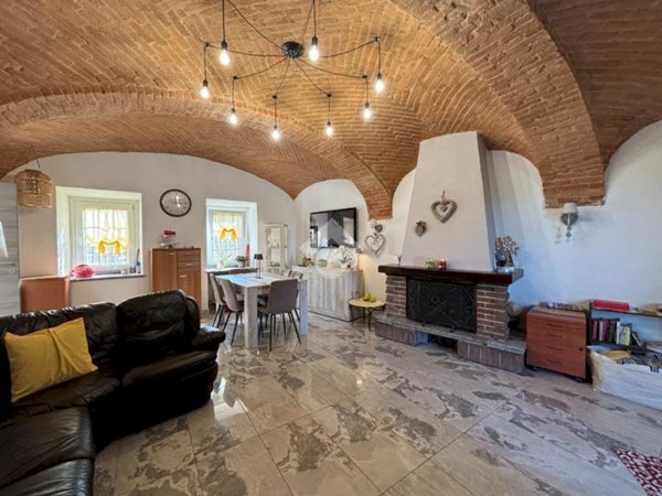 casa semindipendente in vendita a Chivasso in zona Boschetto